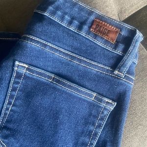 Paige Verdugo Crop Jeans Chardonnay Size 24